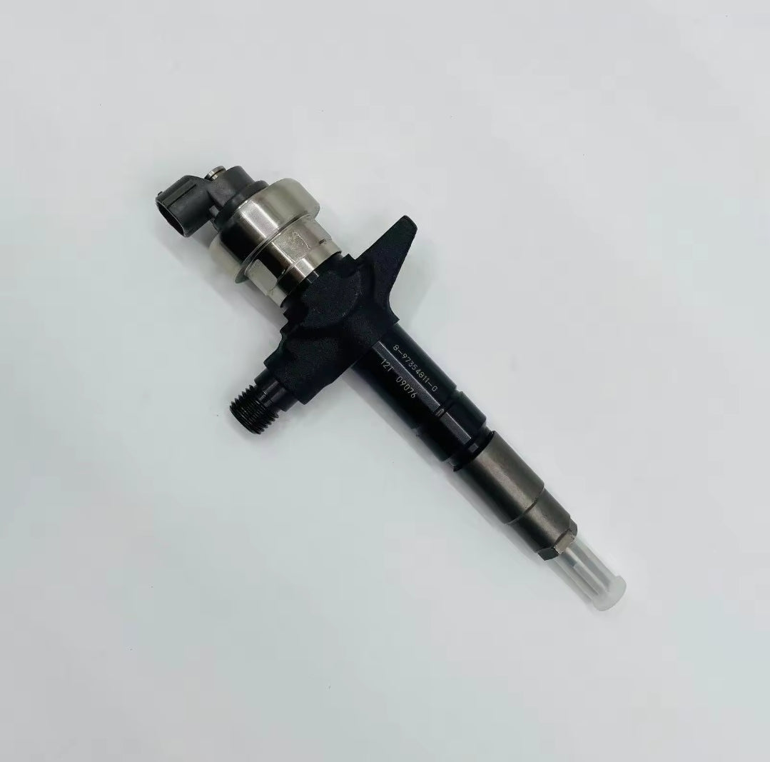 4JJ1 Genuine Denso Injector